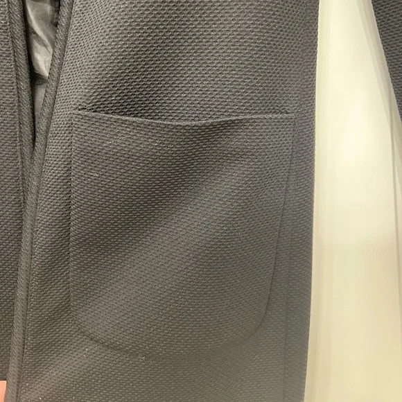 ✨SOLD✨ LIKE NEW!! H&M Womens black open front jacket - Picture 4 of 6